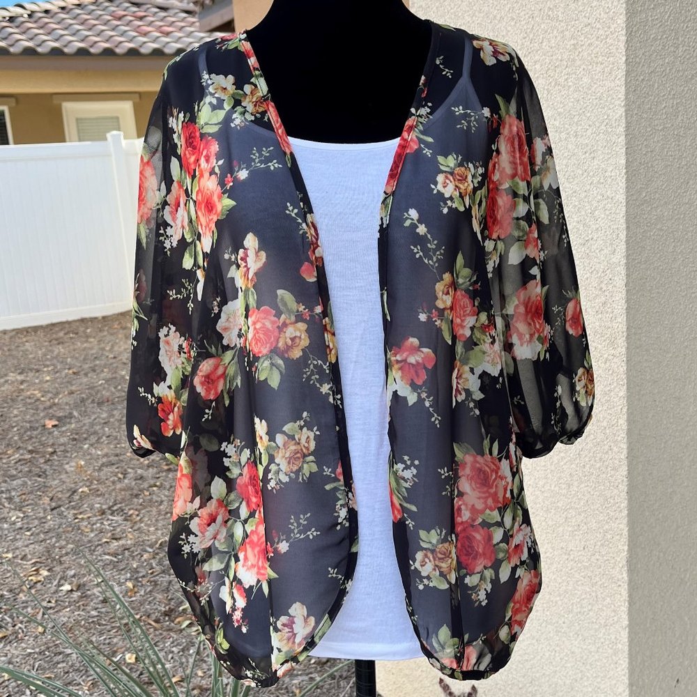 Ringostone Black With Floral Print Kimono Women Size Small